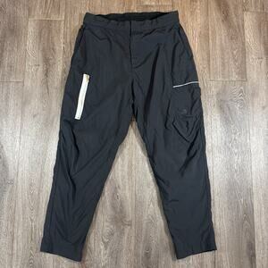 Nike Sportswear Style Essentials, Men's Utility Pants Black DM6681-410 Size 32